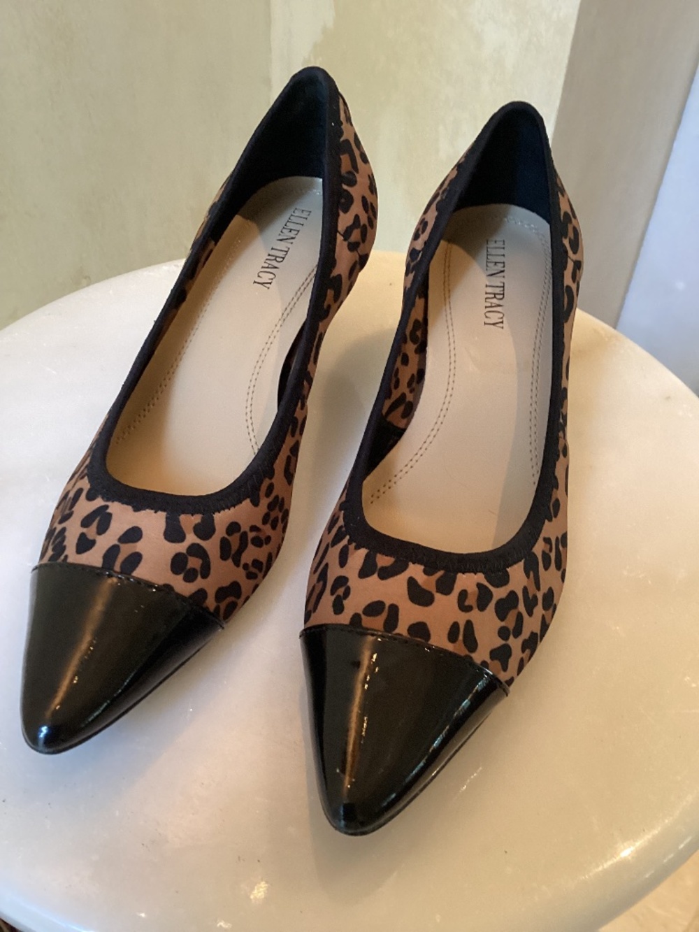 ELLEN TRACY - ANIMAL PRINT HEELS WITH PATENT LEATHER  TRIM - SIZE 6.5M